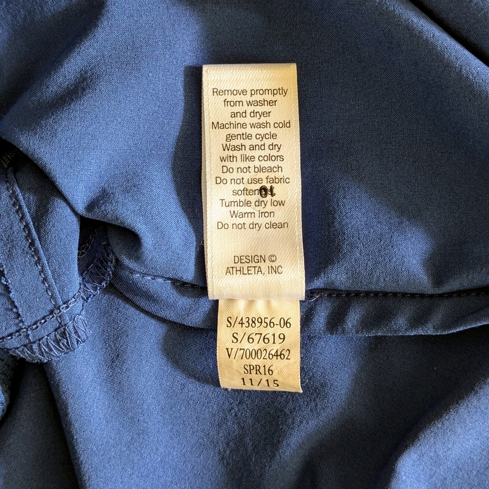 Women's Athleta skort, zippered pockets, Small blue running golf tennis - Picture 7 of 9